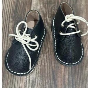 Monkey feet boys shoes